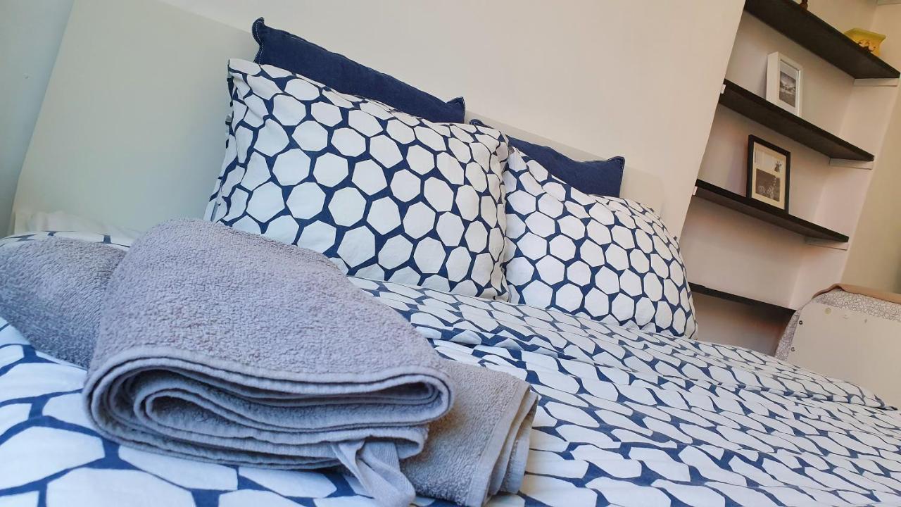 Chopin Street Private Rooms 卡托维兹 外观 照片